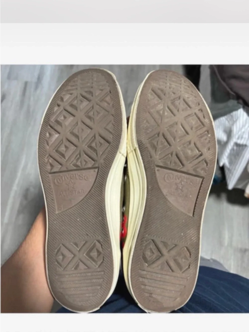 CDG PLAY x Converse Olive High Top - Picture 8 of 10